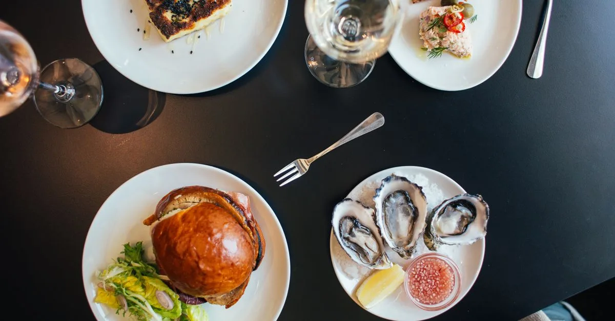découvrez comment choisir la taille d'assiette idéale pour vos repas, adaptée à vos besoins et à votre style de vie.