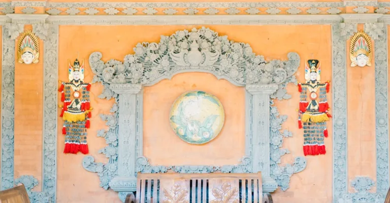 découvrez notre collection de décorations murales pour embellir et personnaliser votre intérieur avec style et originalité.