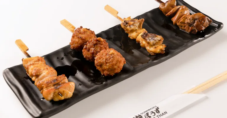 découvrez la recette authentique de la sauce yakitori, parfaite pour accompagner vos brochettes japonaises et sublimer vos grillades avec une saveur sucrée-salée irrésistible.