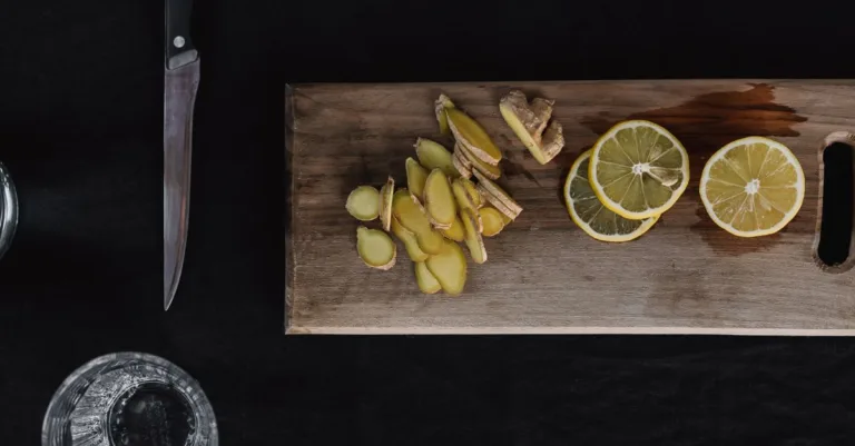 découvrez une recette facile de kéfir d’eau au citron, pétillante et rafraîchissante, idéale pour préparer une boisson fermentée maison.